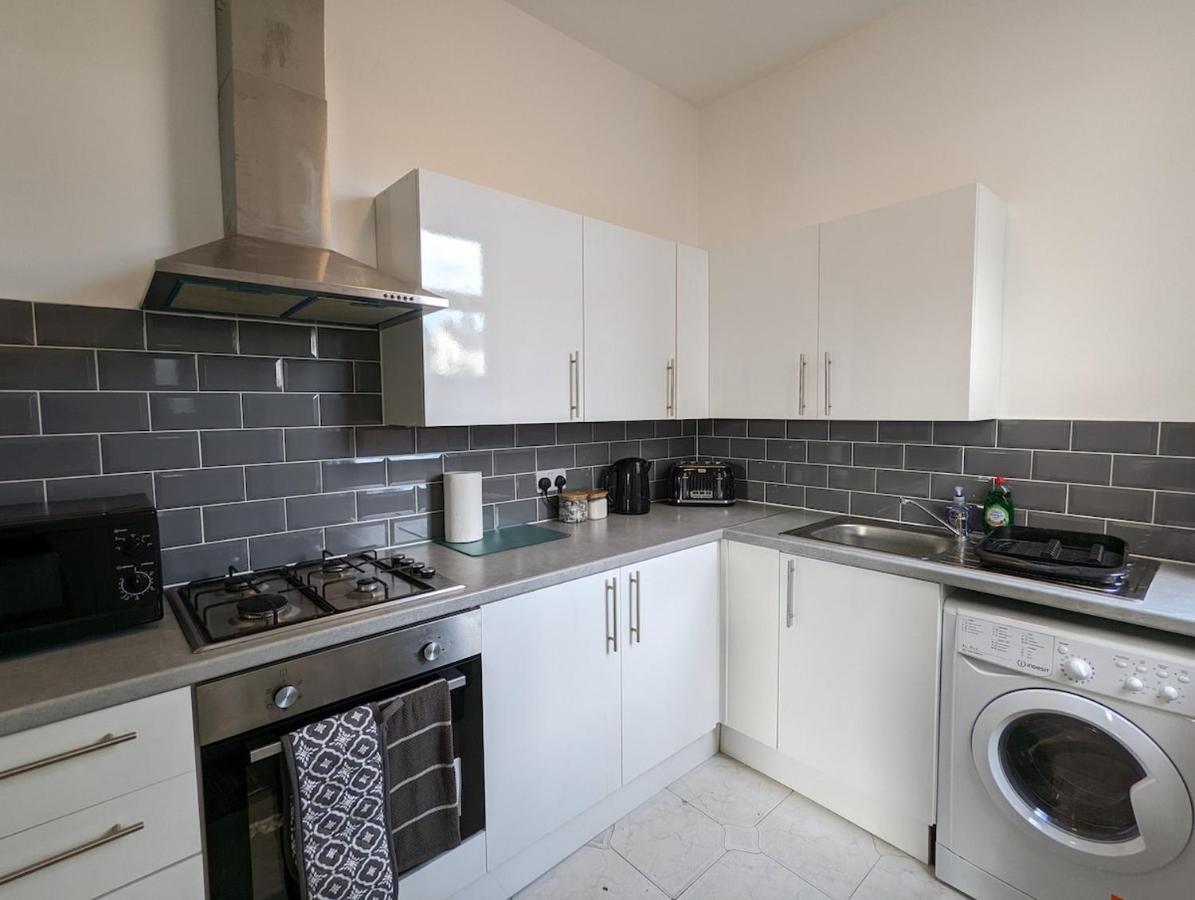 Seymour Home Free Allocated Parking Blackpool Ngoại thất bức ảnh